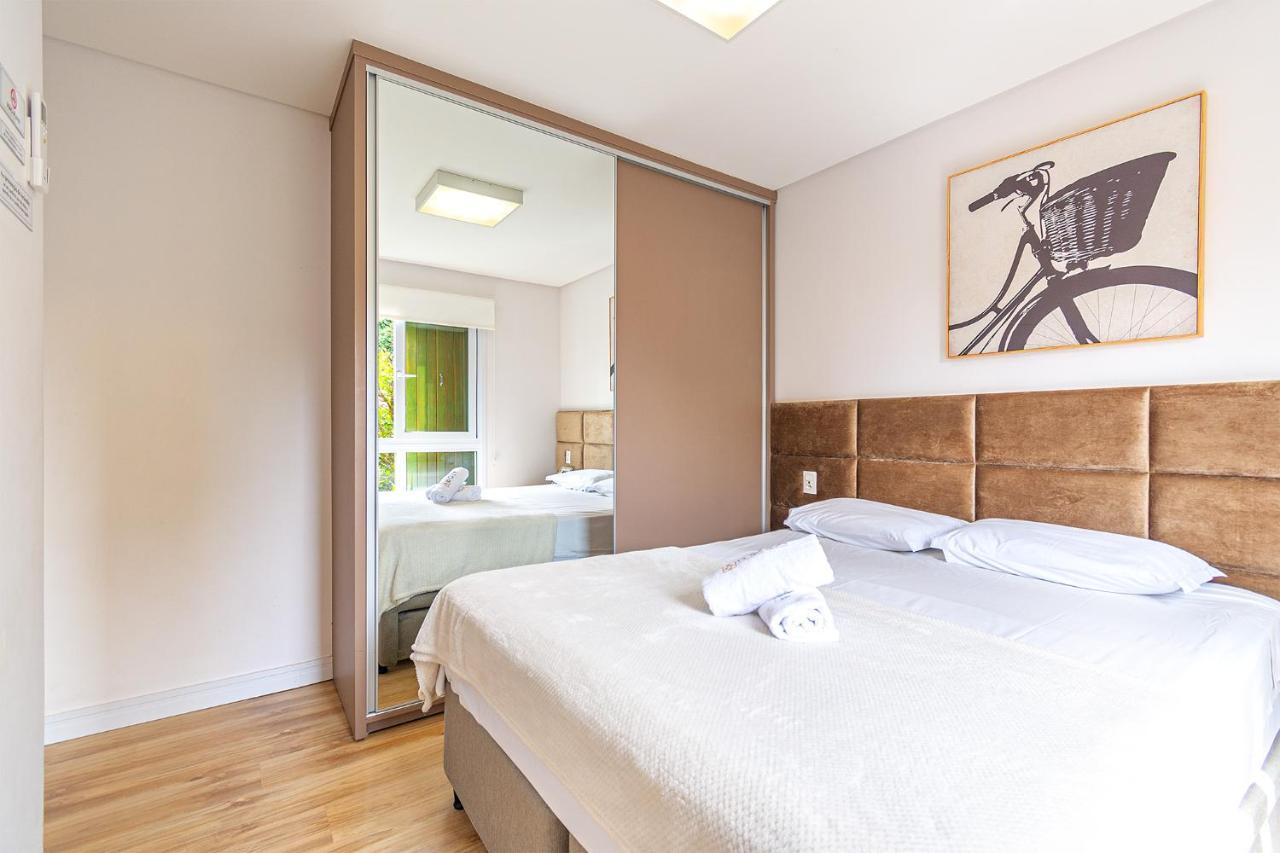 Rosa Apartamento Luxo No Centro Gramado Appartement Buitenkant foto