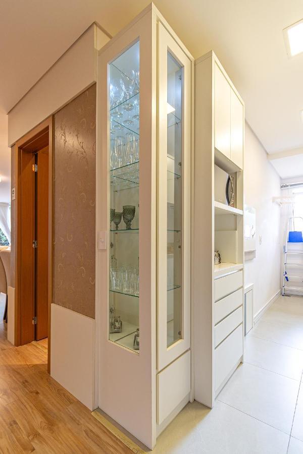Rosa Apartamento Luxo No Centro Gramado Appartement Buitenkant foto